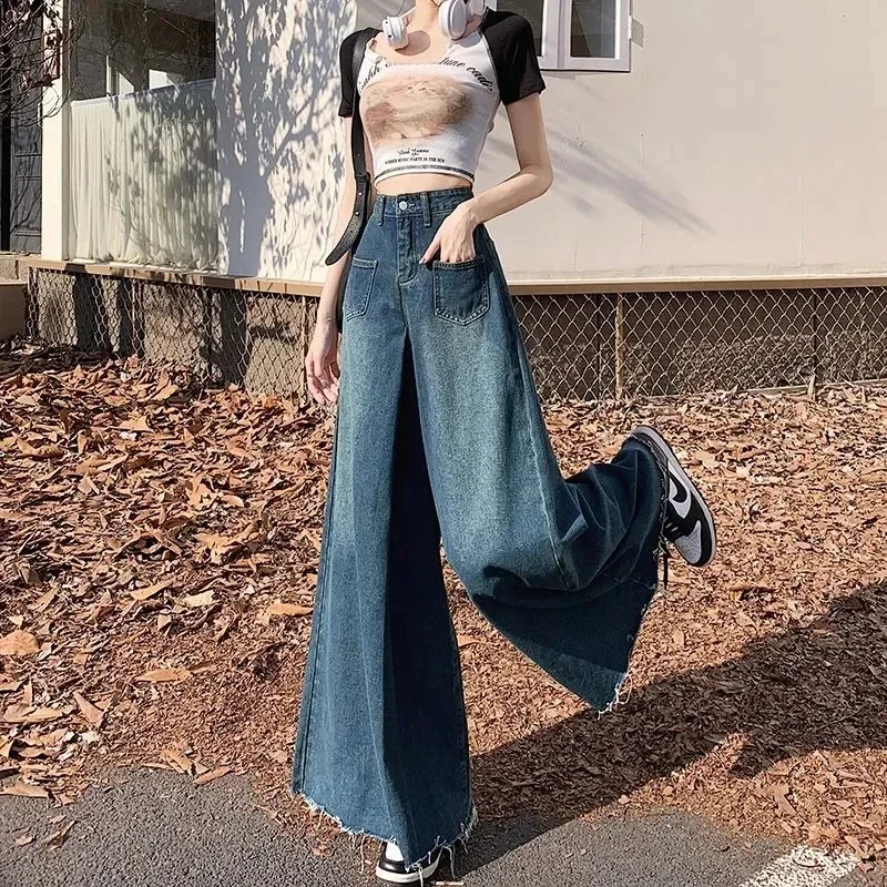 2023 Fashionable Retro Style Wide Leg Jeans Women's Spring Autumn High Waist Covering Meat Show Thin Design Feel Big Horn Pants