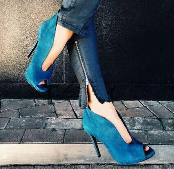 Sexy Women Real Sue… - image