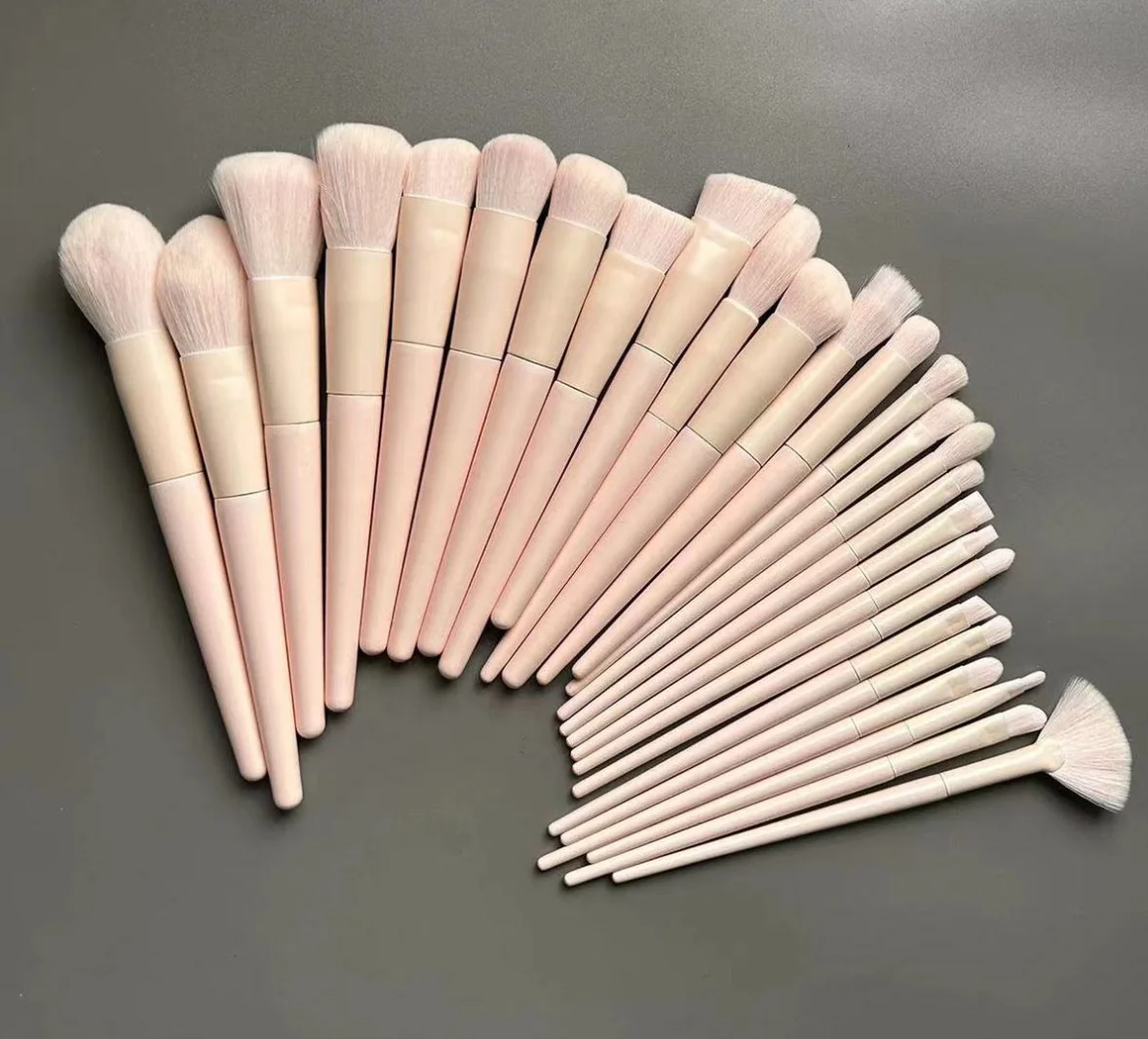 26 pçs conjunto de escova de maquiagem bonito rosa lidar com logotipo personalizado compõem escovas de marca própria ferramentas de beleza profissional atacado 5 conjuntos