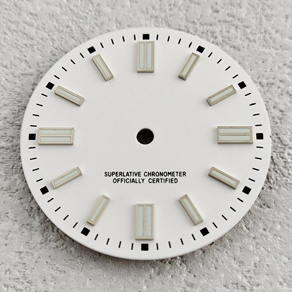 قرص معكرون بشعار 28.5 ملم S، مناسب لحركة NH35/NH36 ملحقات تعديل الساعة المضيئة باللون الأخضر