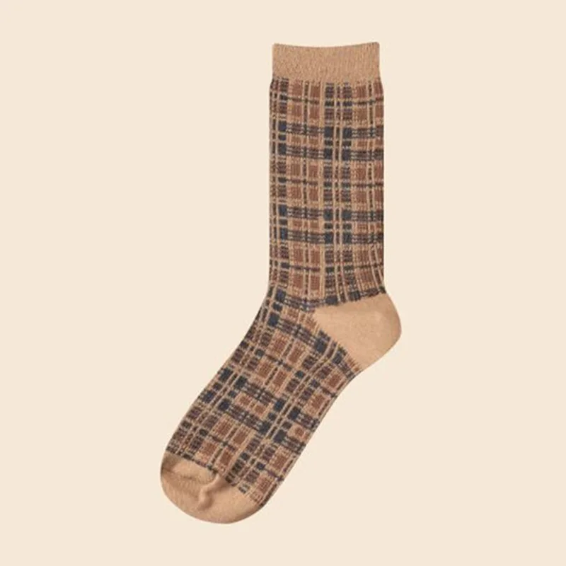 Fashion New Autumn Winter Warm Cotton Sock Lady High Quality Vintag Geometry Casual Girl Middle Tube Socks For Women