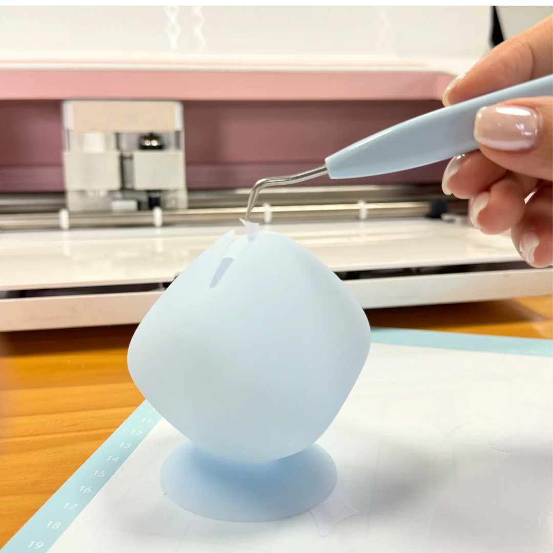 Craft Vinyl Weeding…