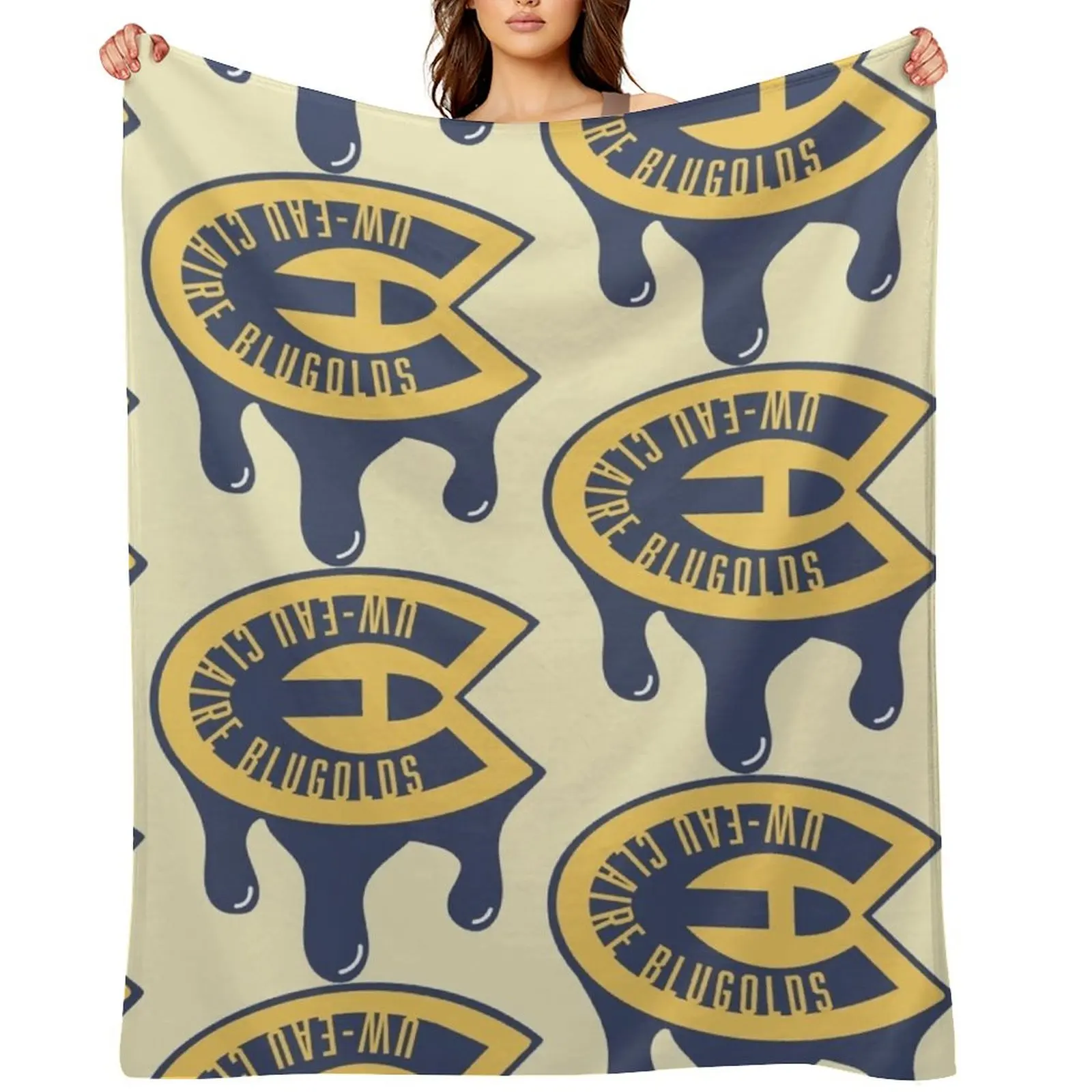 

University of Wisconsin Eau Claire Throw Blanket decorative Luxury Throw for winter Hairys Blankets