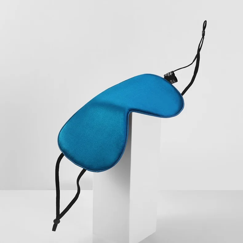 Dubbelzijdig slaapmasker van 100% moerbeizijde, ademend & lichtwerend. Voor mannen/vrouwen, op kantoor, studenten, reizen en ontspanning.