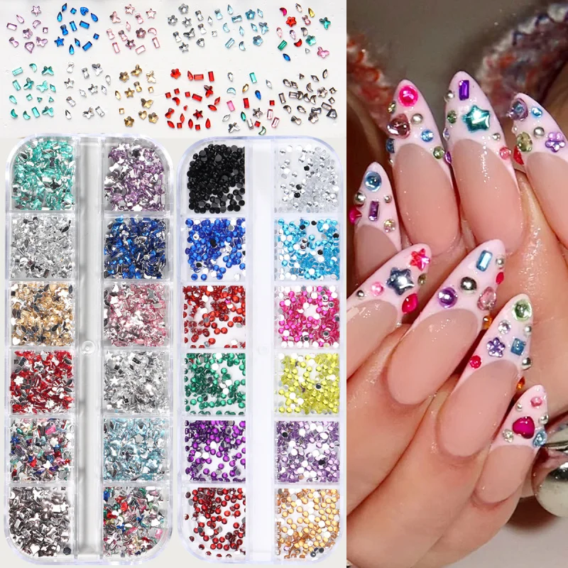 12 Grades de Strass 3D Mini Coloridos para Unhas, Elegantes Pedras Preciosas de Base Plana com Múltiplas Formas (Rombos, Lua, Estrela, Coração, Flor) para Decoração de Unhas