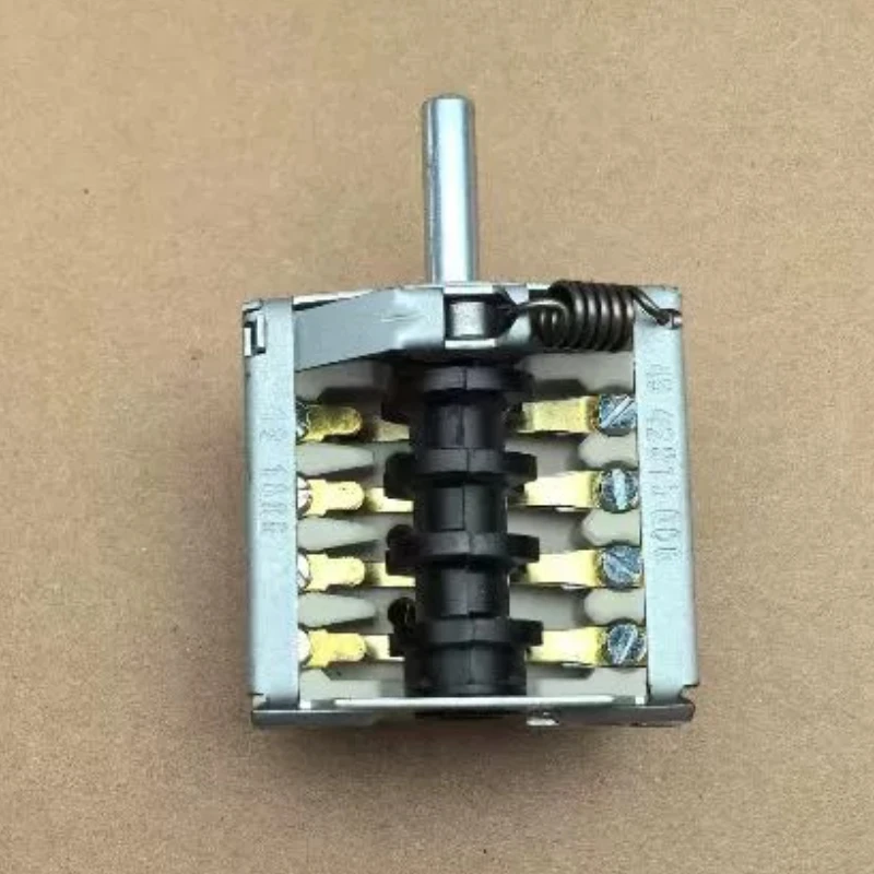 

Frying, Barbecue, Soup Pot Gear Switch 49.42015.000