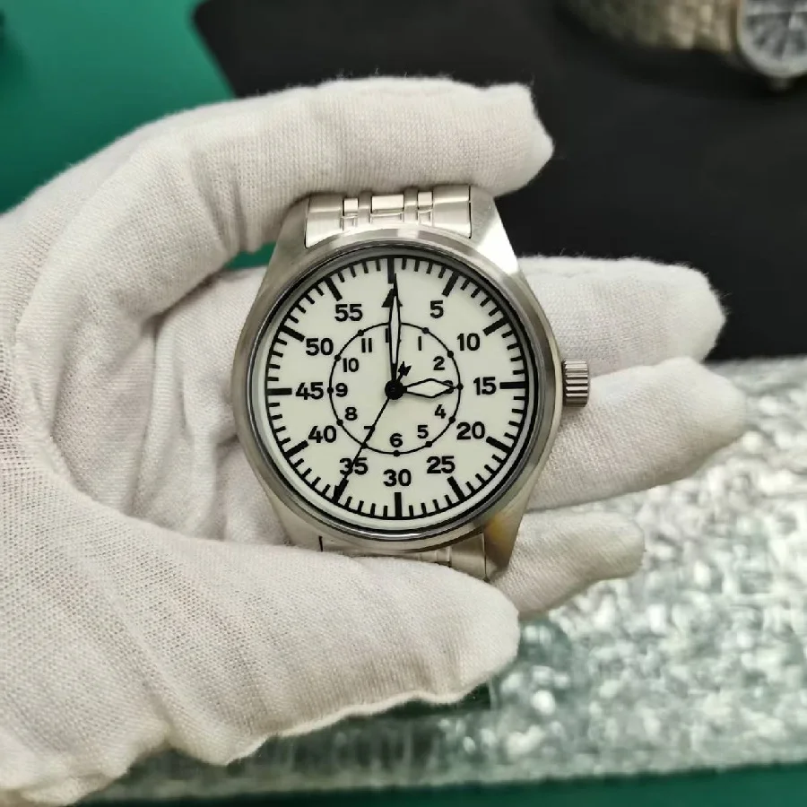 الياقوت كريستال Vh31 الرجال الساعات فاز كوارتز ساعة السباحة مقاوم للماء 5Bar 316L الفولاذ المقاوم للصدأ خمر الطيار الرجال ساعة