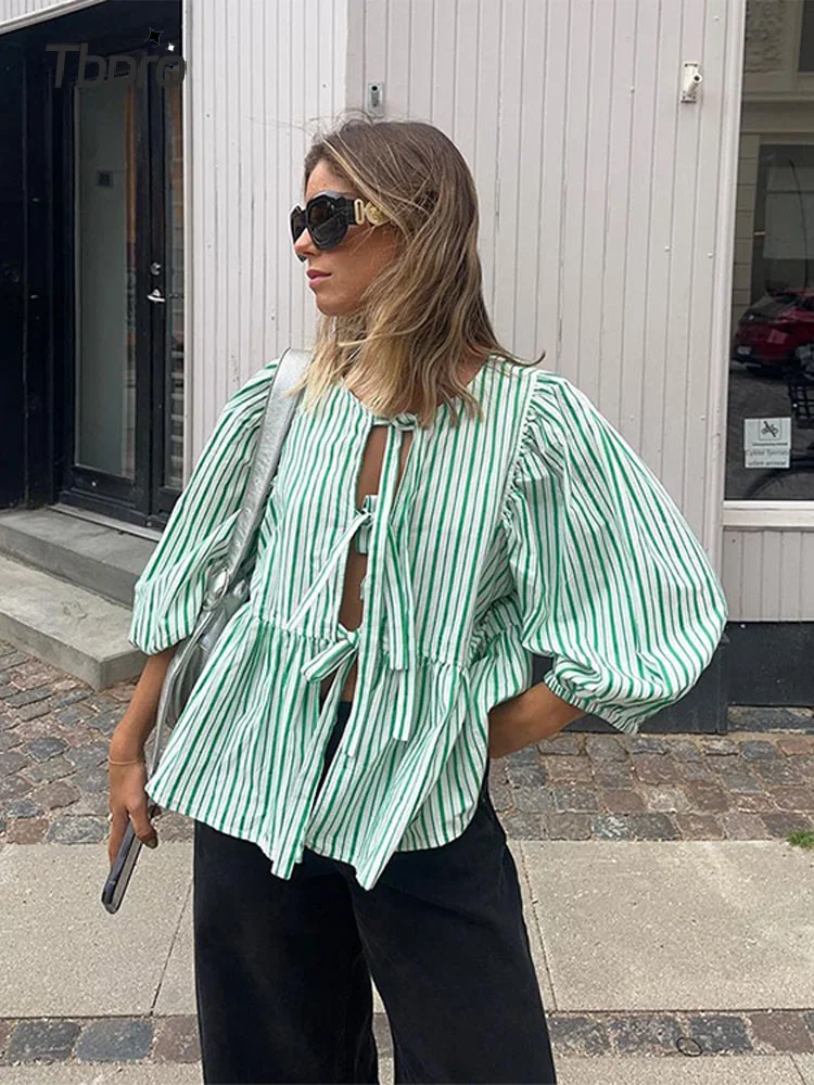 2024 Fashion Sweetly Female Tops Round Neck Stripes Plaid Printed Hollow Out Lace Up Puff Sleeve T Shirt Street Outwears