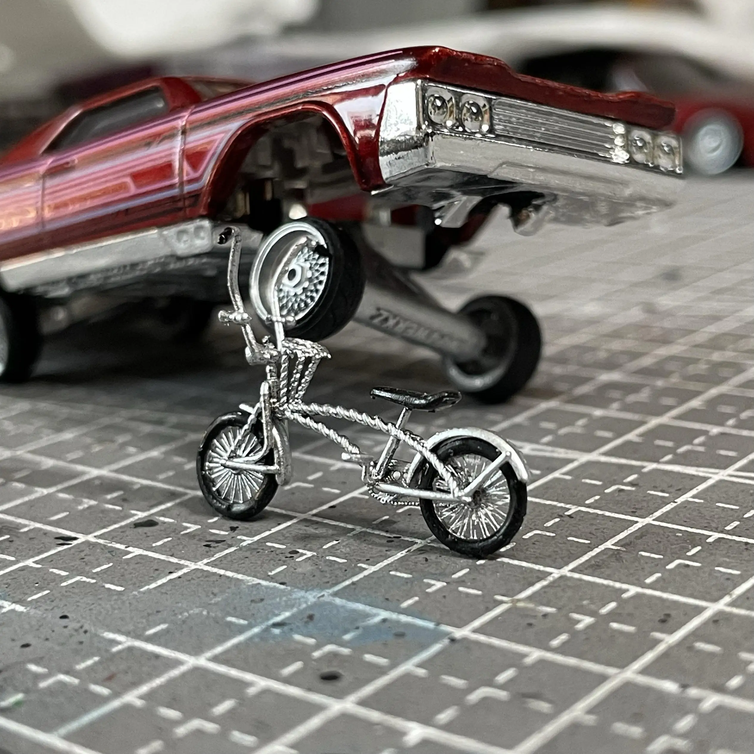 1/64 Car Model  Lowrider Jumping Car Bicycle Modification Parts