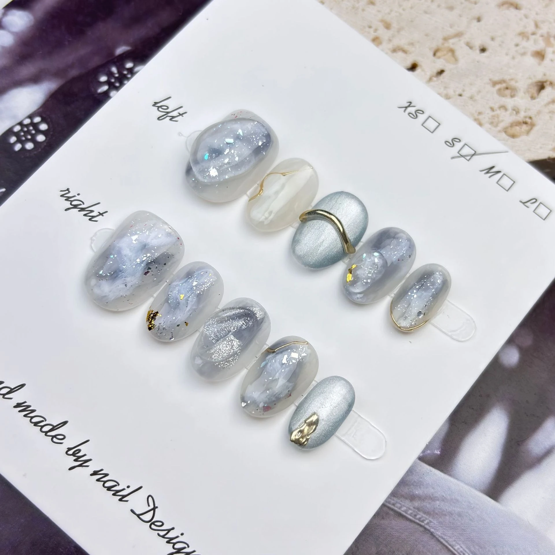 10개입 섬세한 캣아이 인조 손톱 블루 그레이 크리스탈 아크릴 네일 실버 글리터 프레스온 네일 스위트 숏 아몬드 페이크 네일