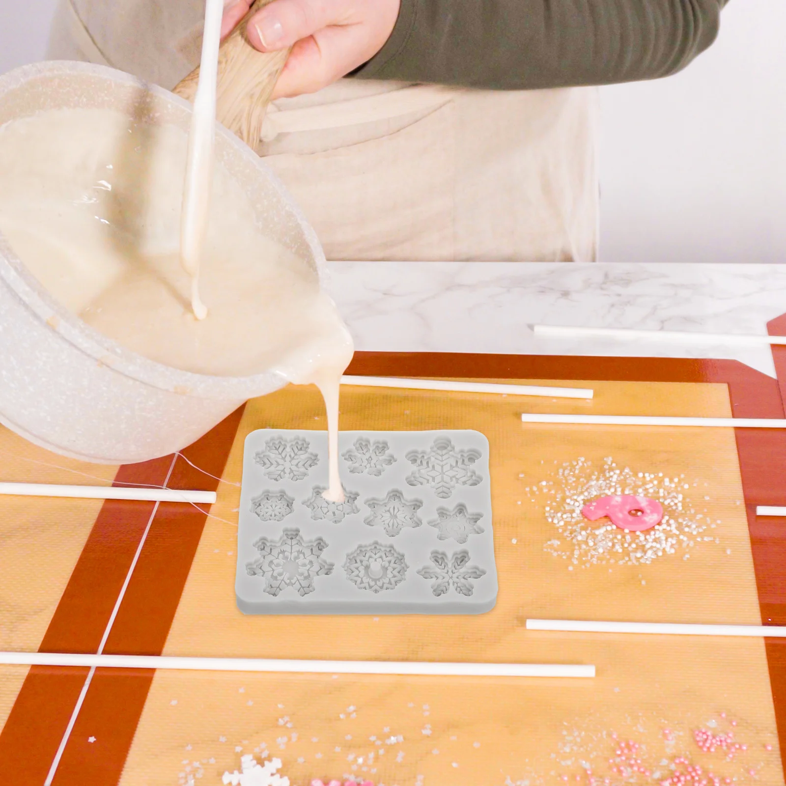 

10 Cavities Snowflake Silicone Cake Molds for Baking Christmas Desserts Eco Friendly Food Grade Non Stick Heat Resistant