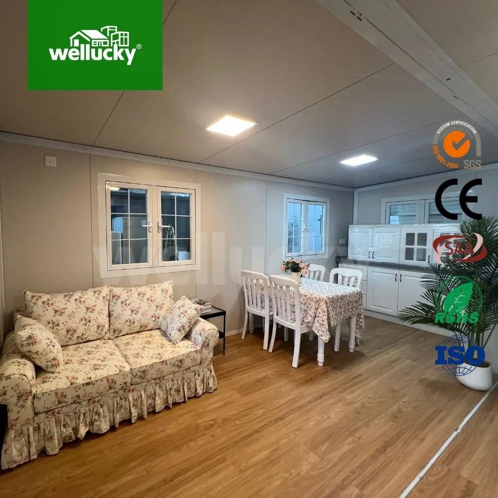 Luxury Expandable Container House Prefab 30Ft Granny Flat Prefabricated Villa Modular Roof Terrace 2 Bedroom With Solar System