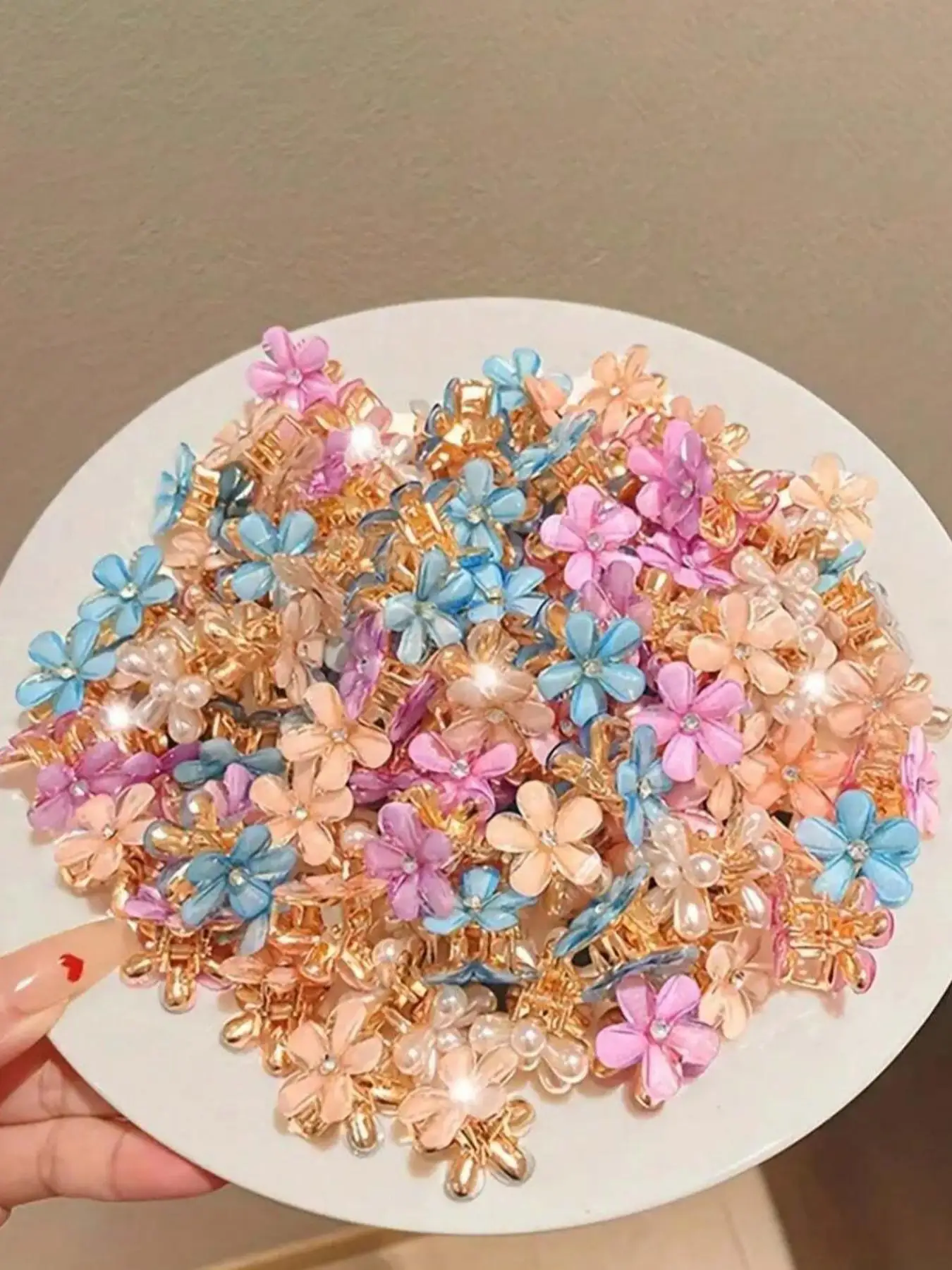 20-Pack Gradient Flower Rhinestone Small Hair Clips, Soft Style, Suitable for Flyaway Control / Side Bangs Clip / Daily Commute