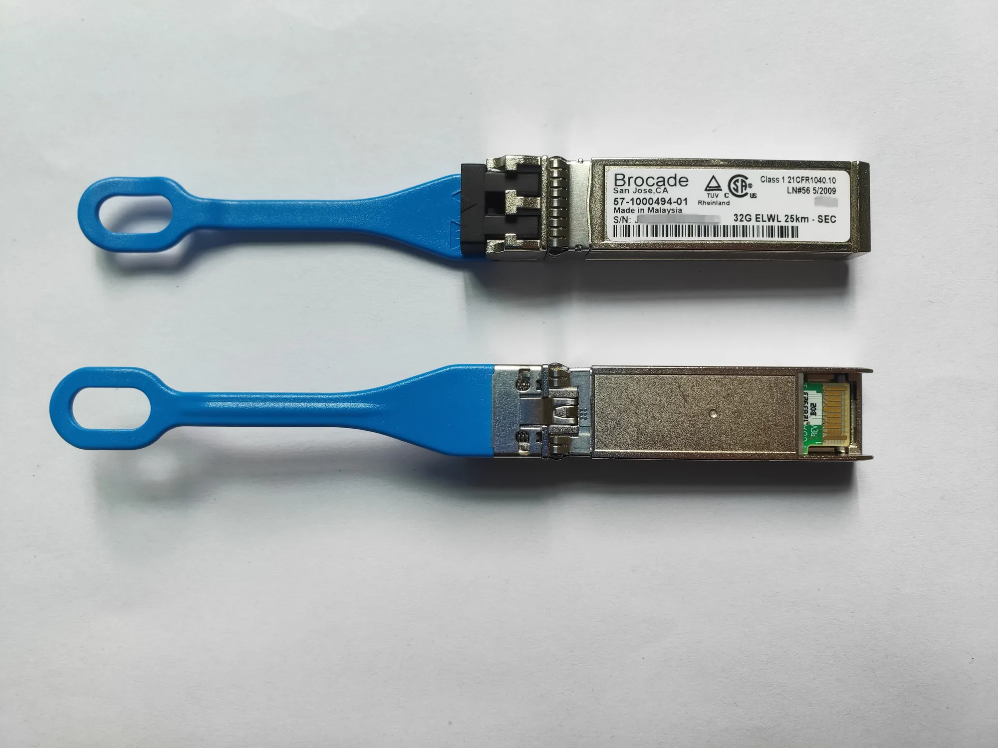 

ПАРЧОВЫЙ 32G SFP 25KM волоконно-оптический модуль 57-1000494-01 одномодовый SFP 32GB 25KM коммутационный модуль порта