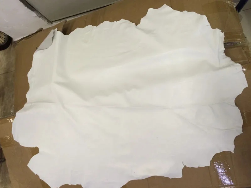 

White Genuine Grain Sheep Skin Leather Materials Nature Whole Piece