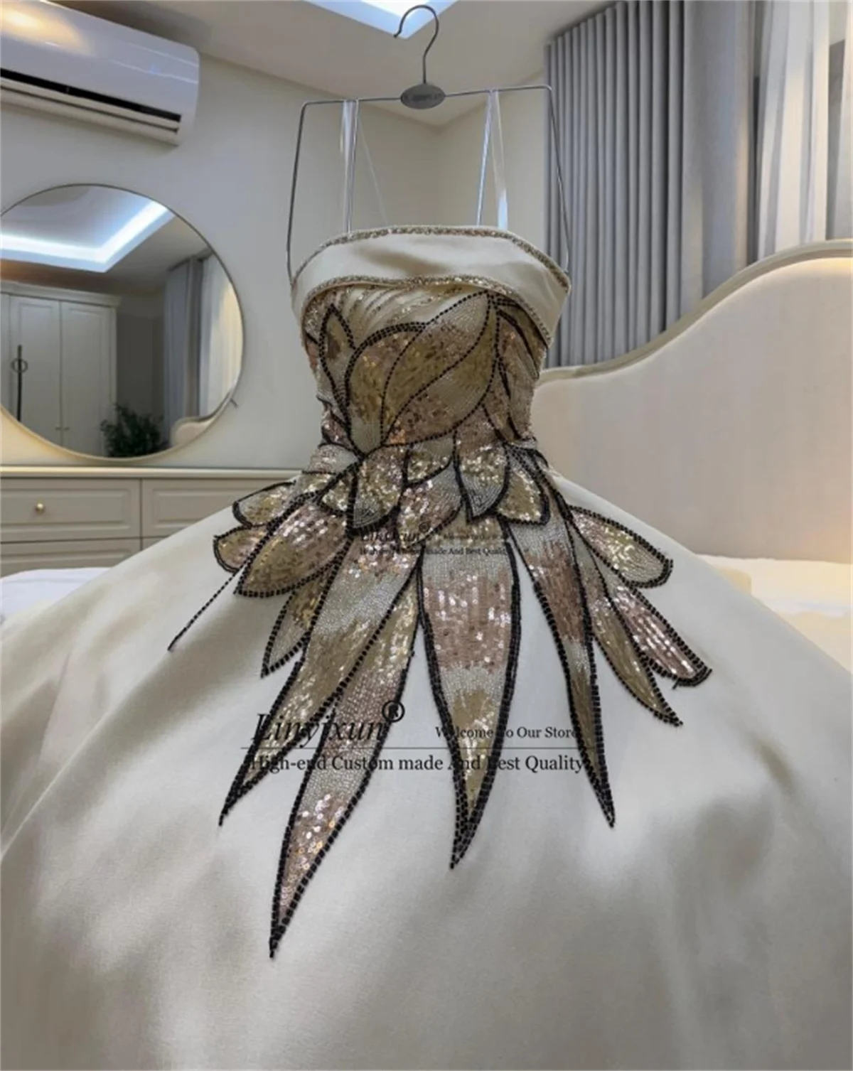 

Saudi Arabia Evening Dresses 2025 A Line Formal Strapless Prom Gown Sparkly Beaded Crystals Customized Long Dubai فساتين سهرة