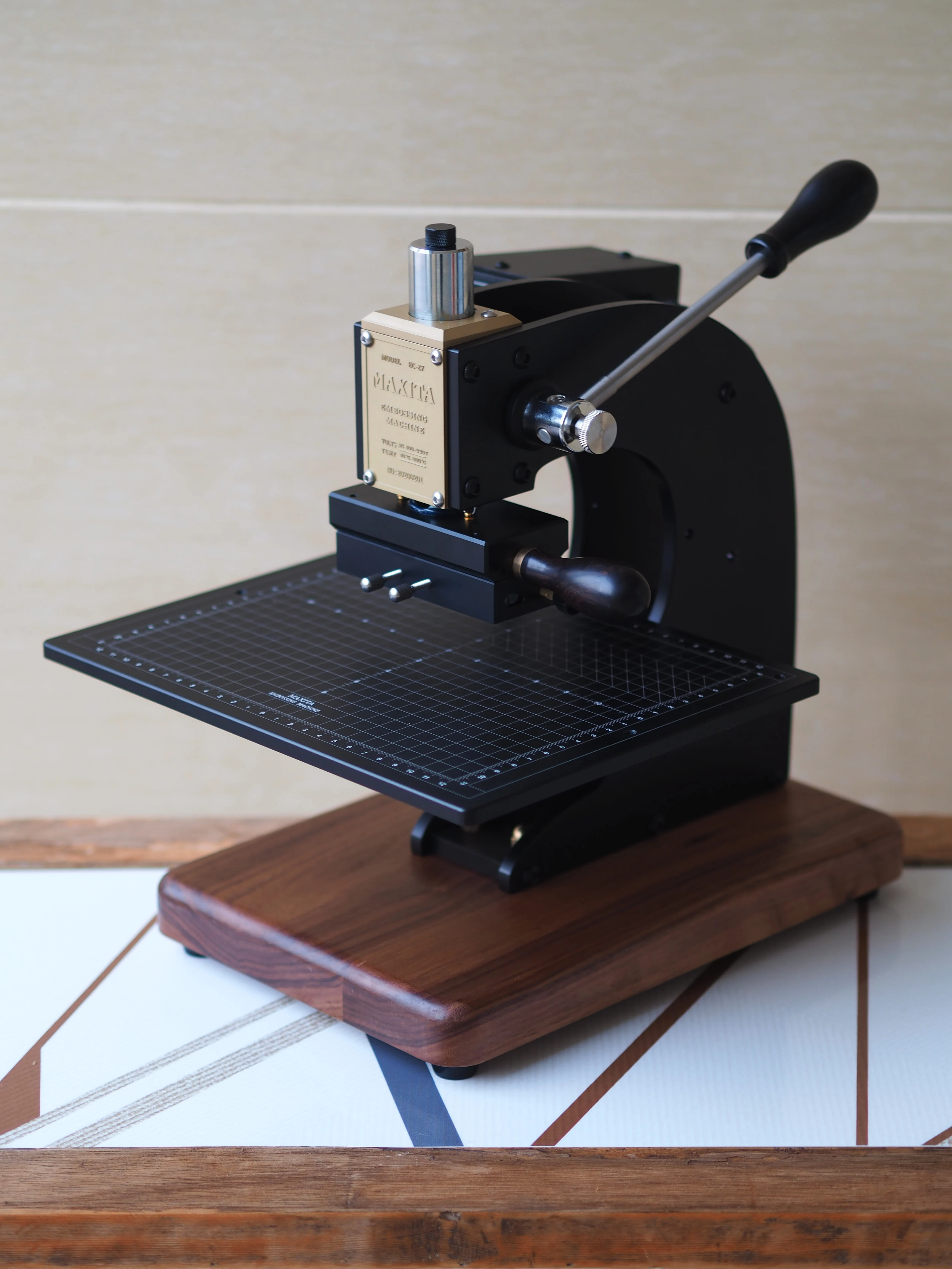 MAXITA EC-27-Plus RCIDOS Stamping Machine,Leather Bronzing Machine,Hot foil stamping machine,Leather embossor 1110V/220V