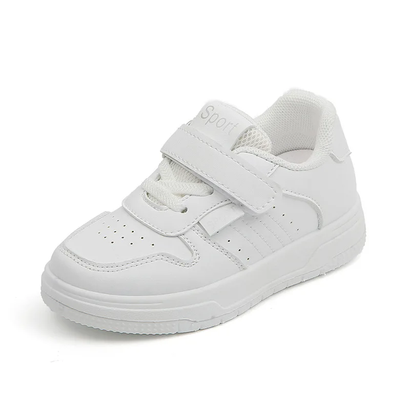 Zapatos blancos para niños y niñas, zapatillas transpirables informales de suela blanda para monopatín, primavera y otoño, novedad de 2024