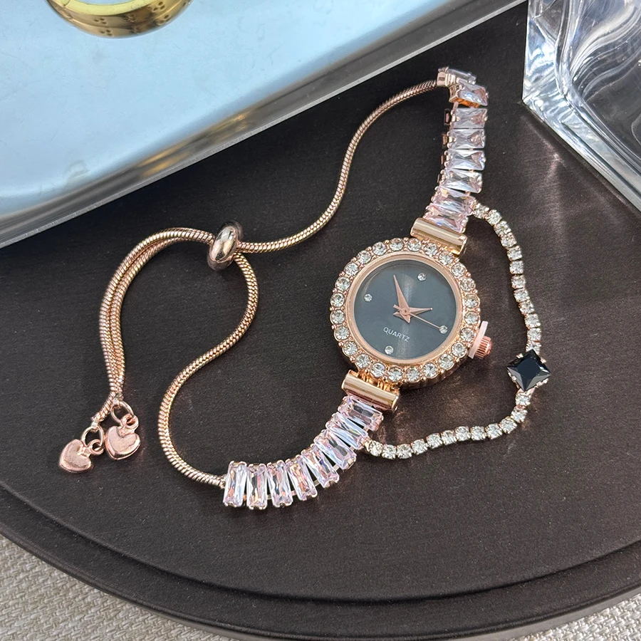 Nuovo orologio da donna di moda di lusso tempestato di diamanti, temperamento studentesse, orologio da polso con ciondolo in zircone, orologio al quarzo