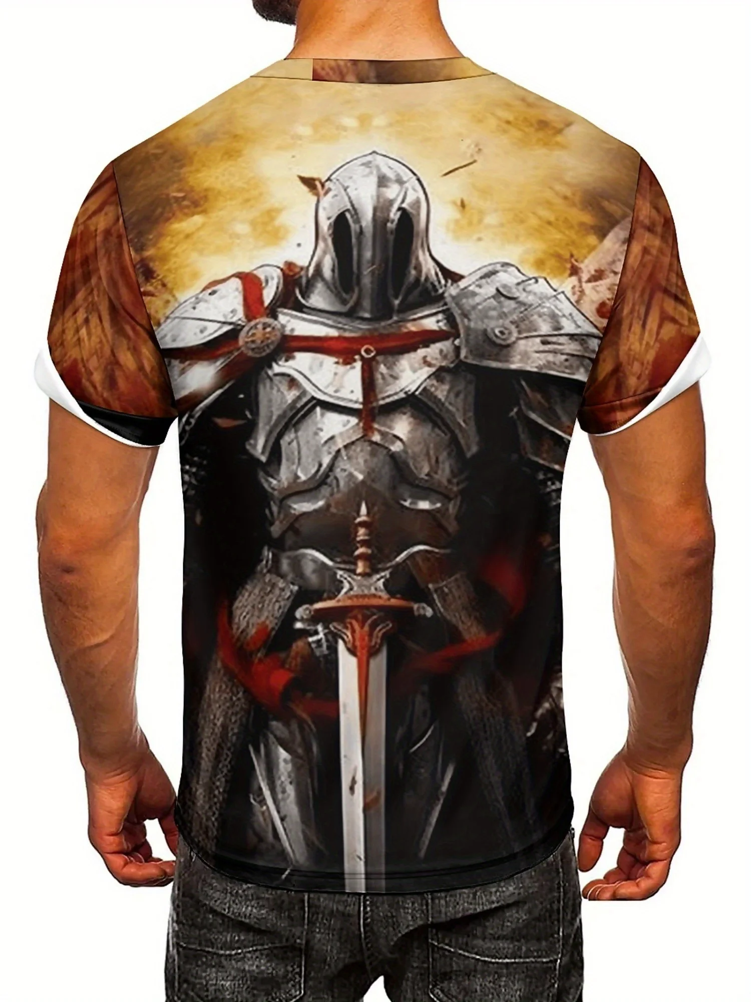 Kaos Grafis Perisai & Pedang Ksatria Bergaya Pria - Kaos Lengan Pendek Bernapas dan Nyaman untuk Olahraga Luar Ruangan & Pakaian Kasual