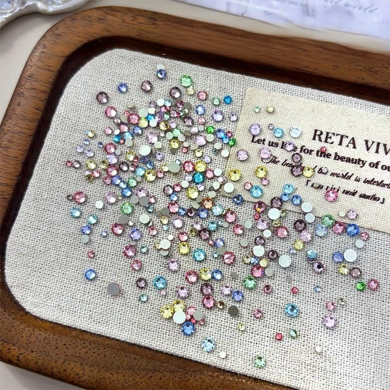 100pcs Glitter Diamond Colorful Crystal Nail Art Charms Rhinestones Super Bright White Glass Flat Bottom Manicure Accessories
