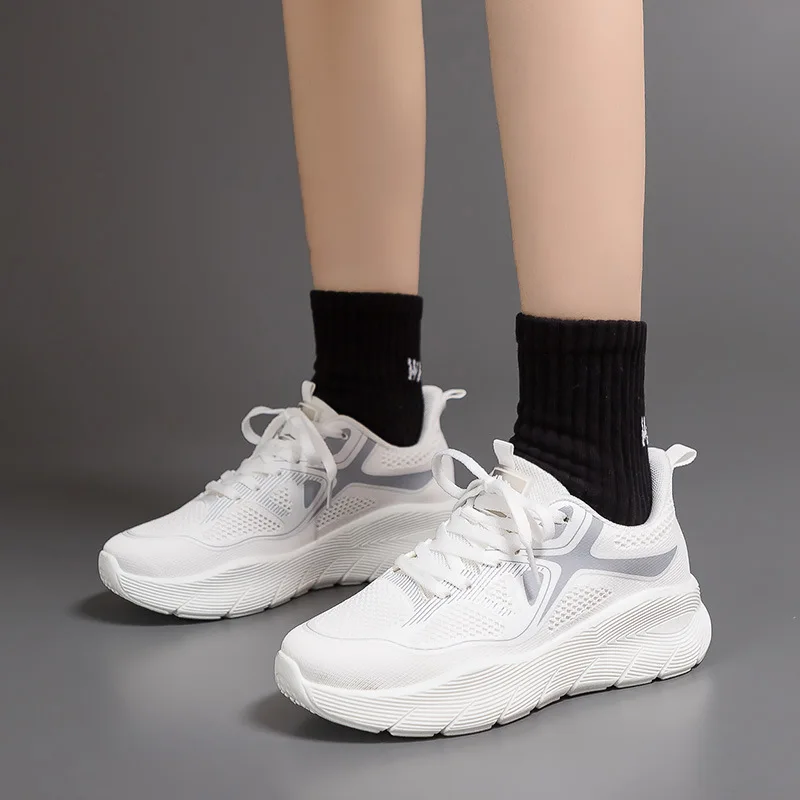 2025 Women Casual Shoes Fashion Breathable Walking Mesh Flat Shoes Sneakers Women Gym Vulcanized Shoes White Female Footwear