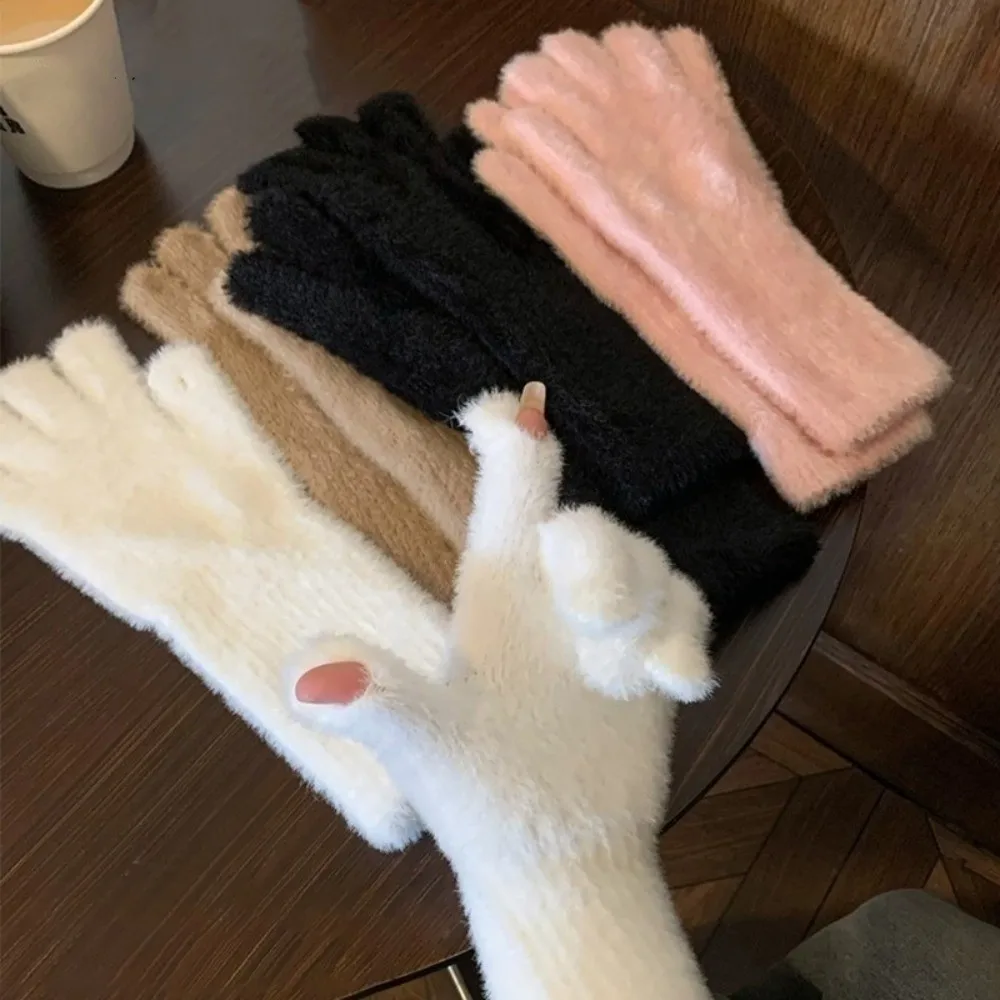 かわいいタッチスクリーン編み手袋厚く暖かい弾性ソフトぬいぐるみ手袋すべての指ニットミトン秋冬用