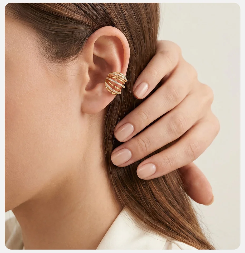 Vnox Clip-On-Ohrringe mit mehrschichtigen Kristallen für Damen, vergoldete Zirkonia-Ohrringe in C-Form, hypoallergen, nicht durchdringender Schmuck – Detail 3