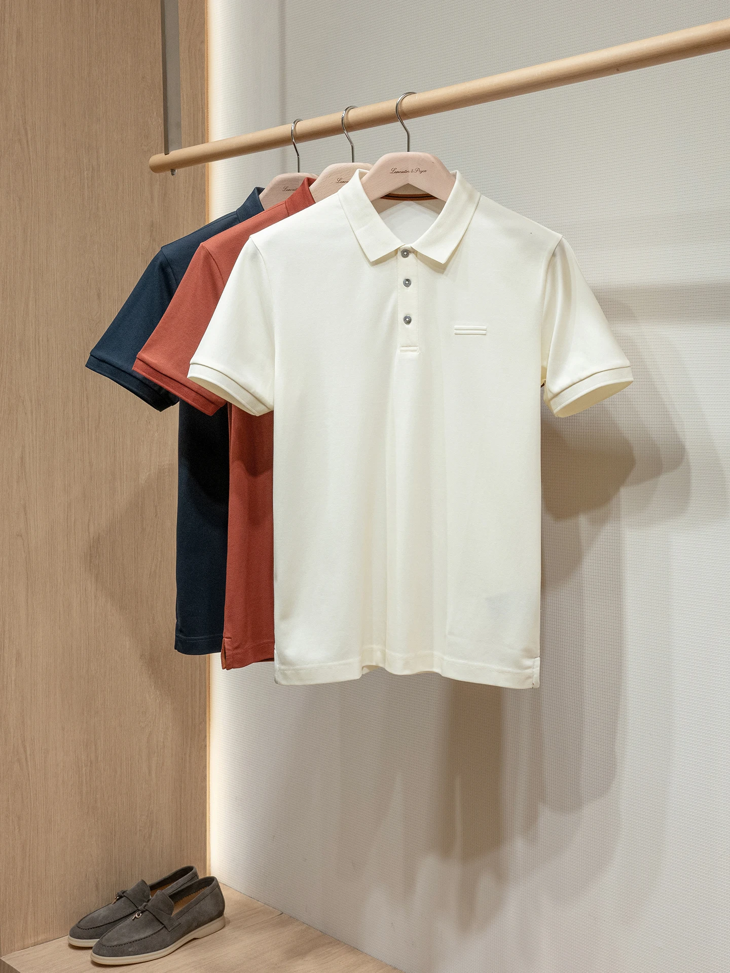 

Z Version Double Sided Silk Luster Combed Cotton Shirt Men's Collared Short Sleeve Breathable Moisture Wicking Cool Sens...