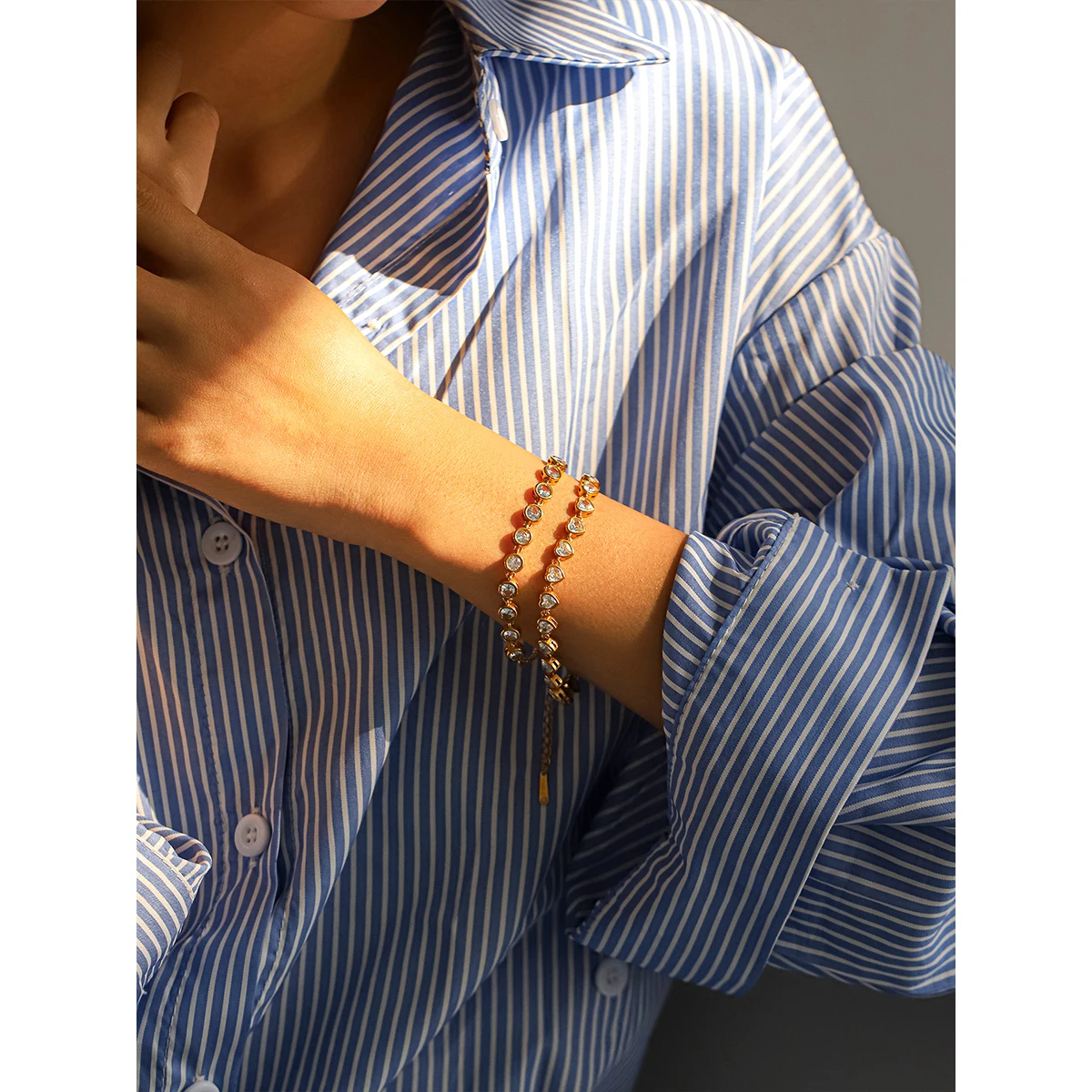 

Gold Plated Stainless Steel Round Cubic Zirconia Tennis Bracelet Waterproof Tarnish Free for Women Birthday Anniversary Gift