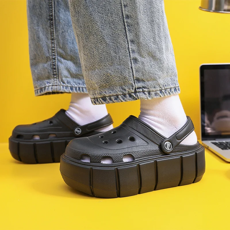 

Unisex Garden Shoes Women Slippers Summer Men Sandals EVA Home Couples Platform Slides Fashion High Quality Non Slip Beach Soft