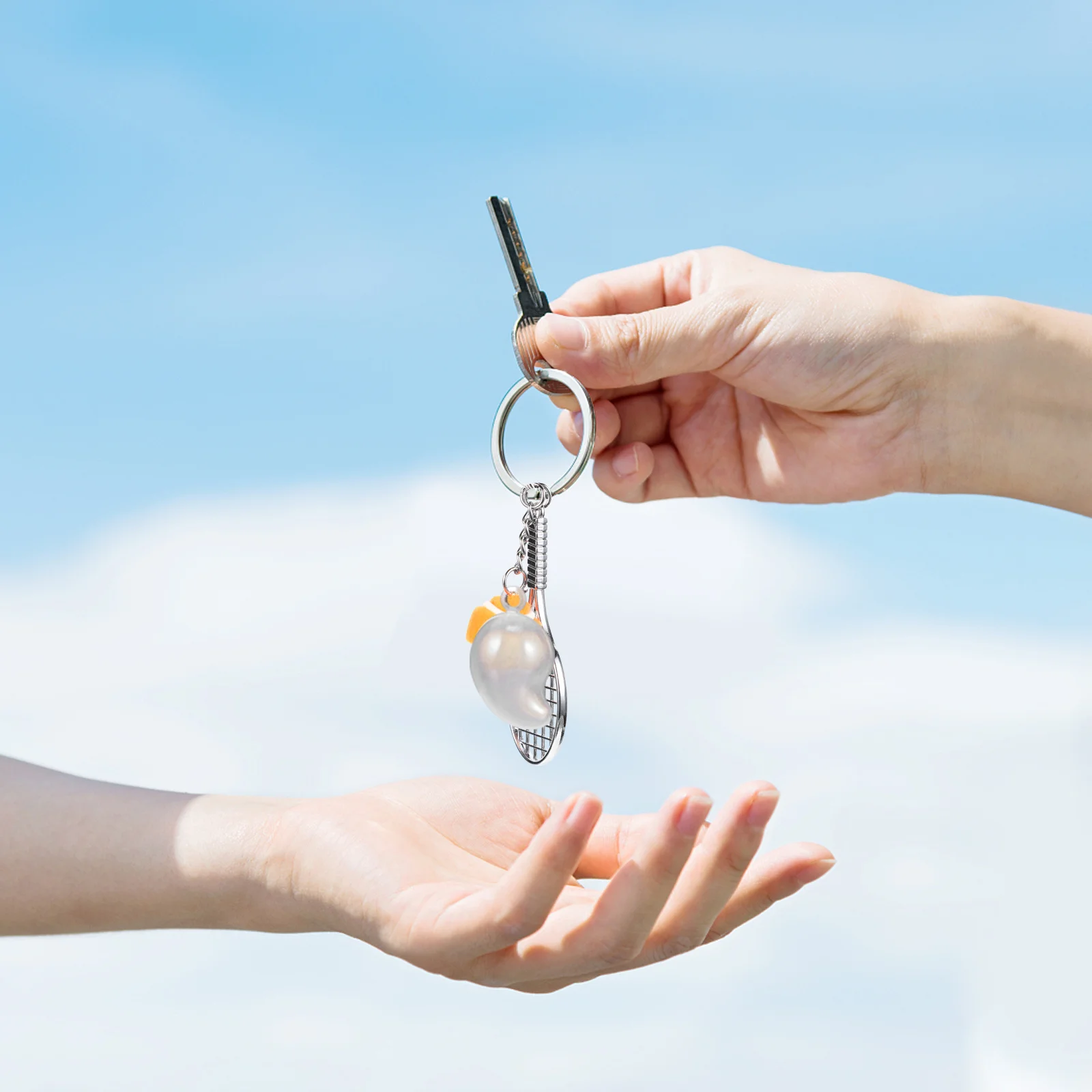 

1Pcs Metal Brass Jingle Bell Magatama Shape Lightweight Pendant for Pet Collar Keychain Backpack DIY Accessories Christmas