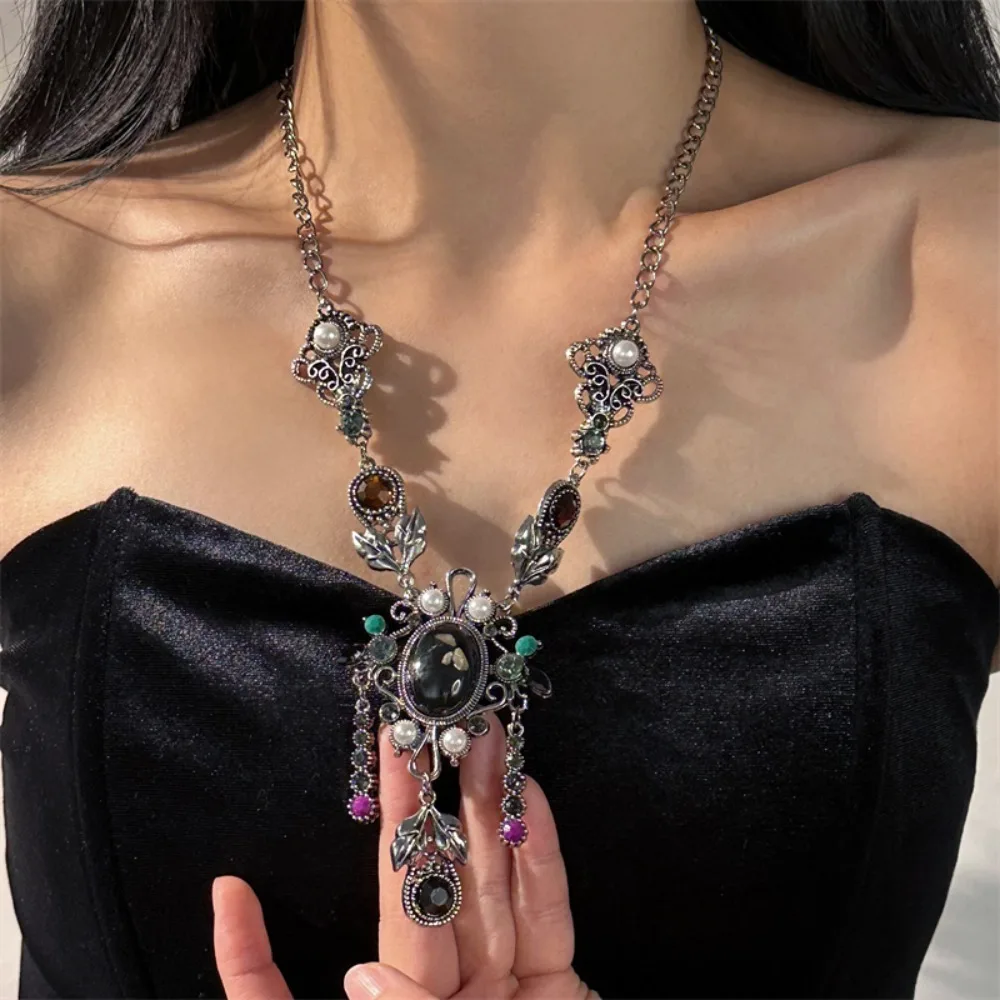

Pendant Ethnic Style Forehead Chain Pearl Bohemia Ethnic Tassel Necklace Accessories Neck Jewelry Rhinestone Necklace Women