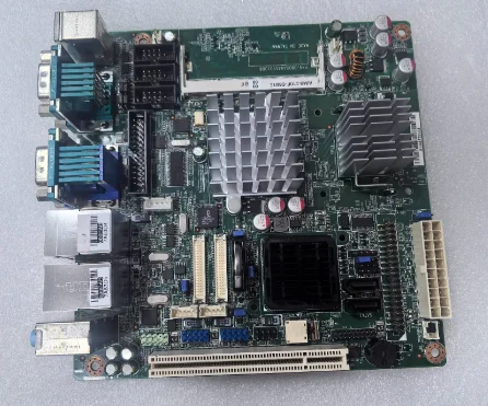 AIMB-210G2  LVDS LCD Cfast