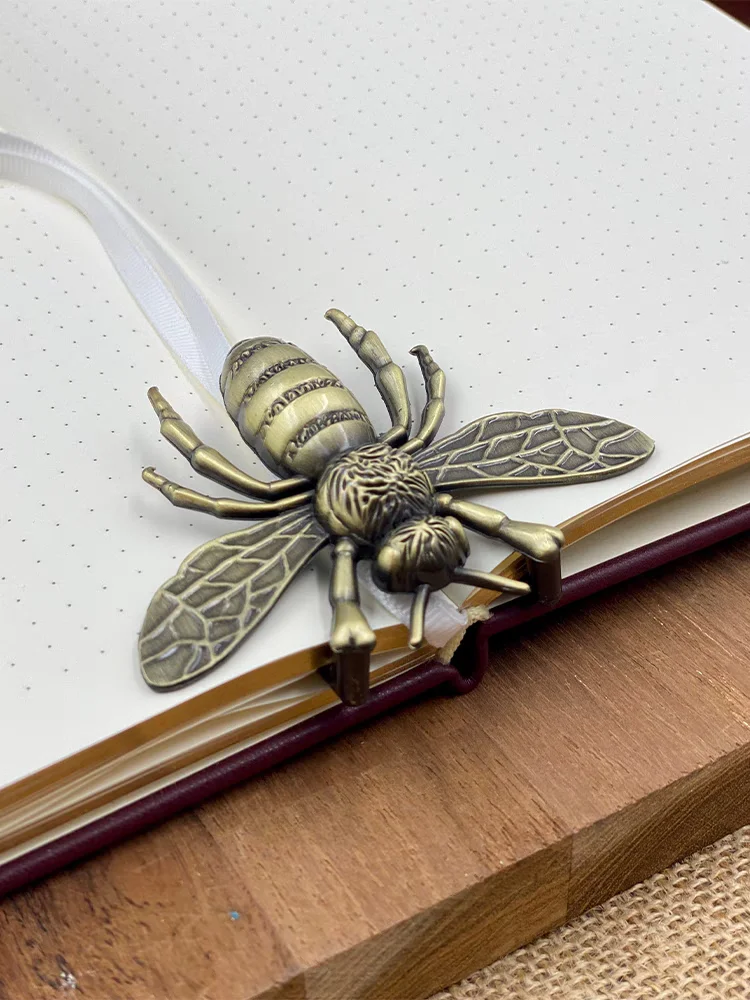 Vintage Bee Page Clip Brass Cast Personalized Craft Book Clamp Notebook Organizer bag Clip bookmark