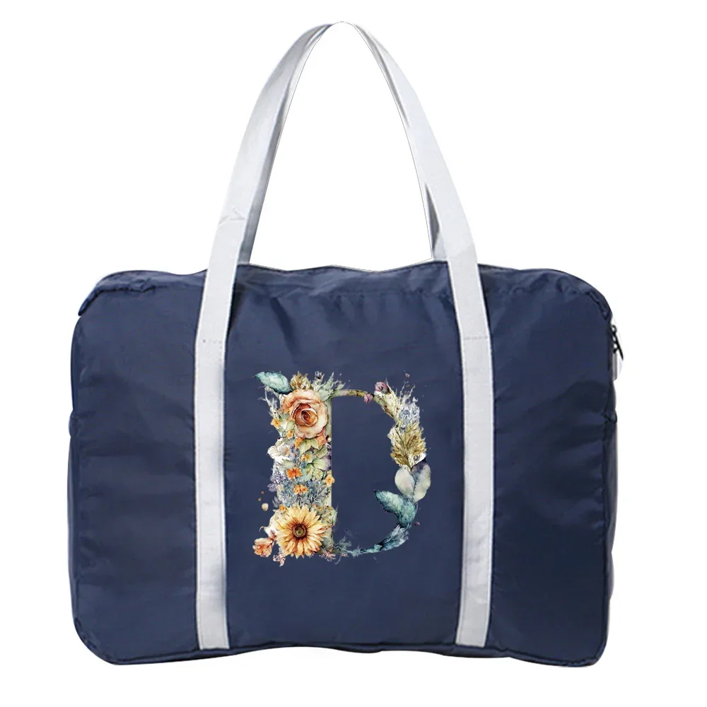 Рисунок 6 - Дорожная сумочка с цветочным буквенным принтом