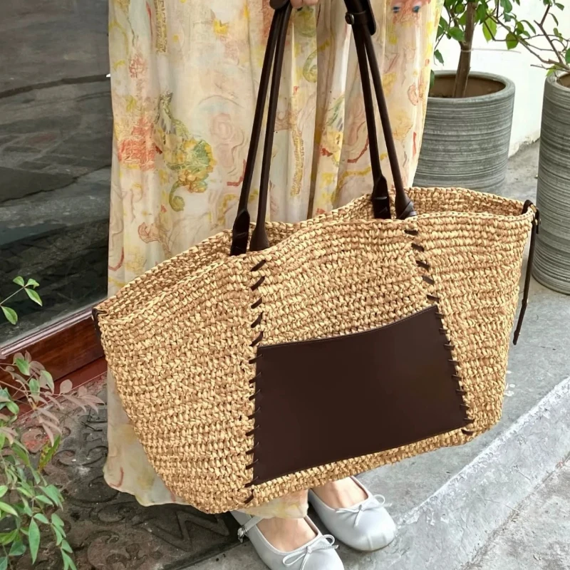 Raffia-Stroh Gewebte Leder-Patchwork-Tragetasche, Damen Große Kapazität Sommer Strand Urlaub Schultertasche, Reise-Pendler-Handtasche – Detail 4