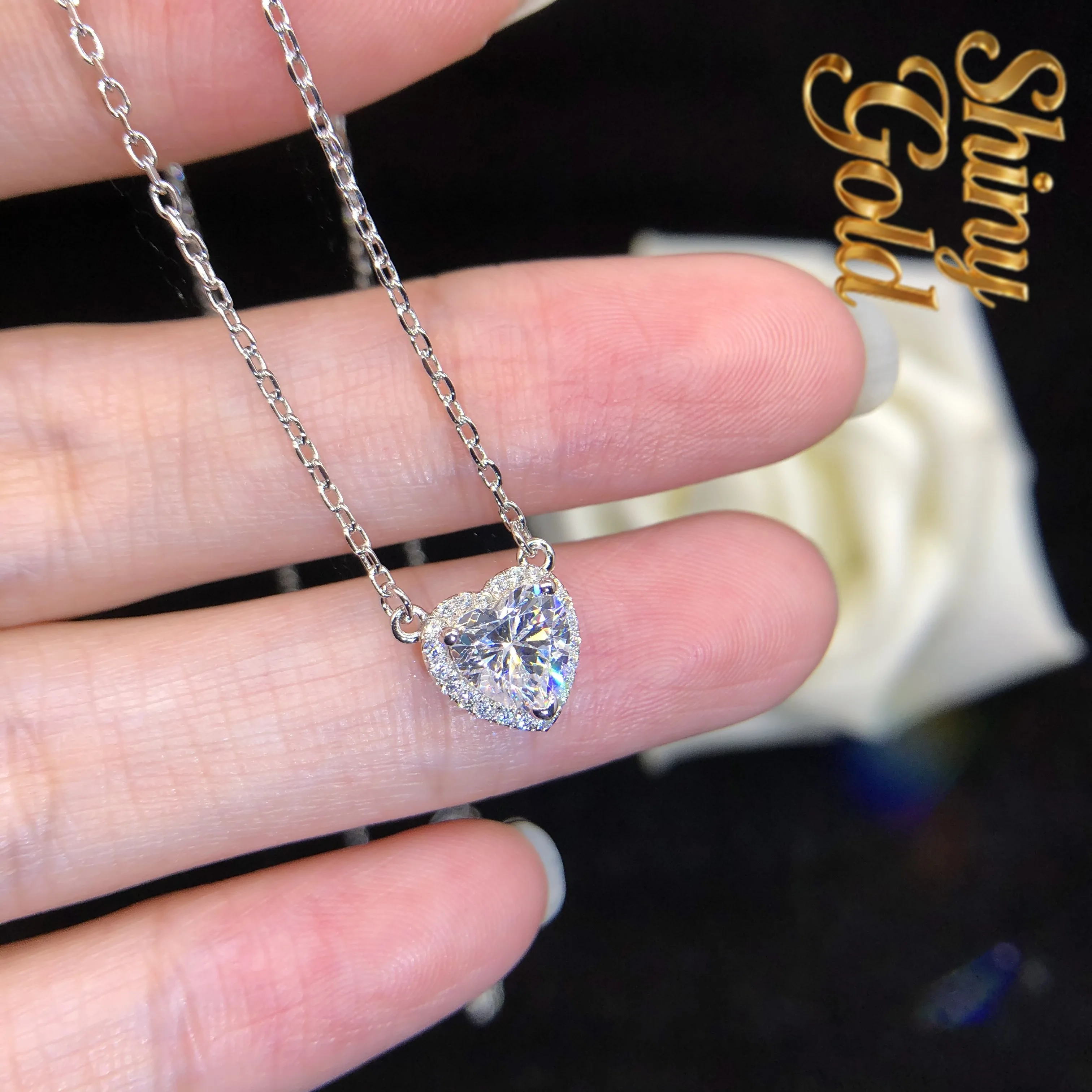 

Роскошный кулон ShinyGold Romantic с муассанитом в форме сердца 2 карата D VVS1 для женщин, высококачественное белое золото 18 карат AU750, свадебный кулон-подвеска