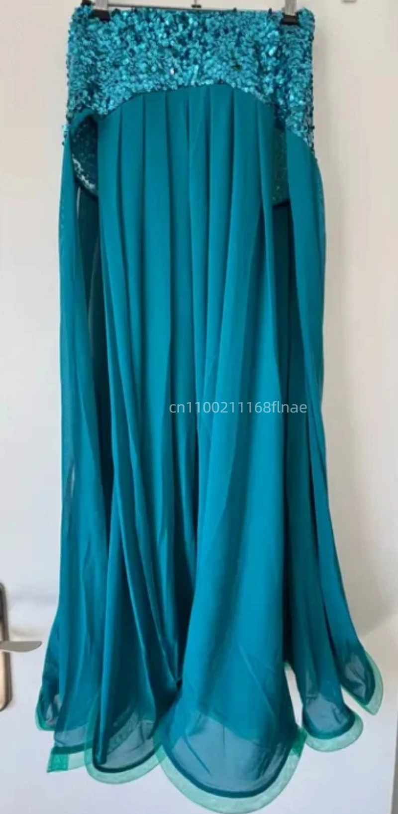 ชุดเต้นระบำหน้าท้องผู้หญิง เสื้อแขนยาว+กระโปรงยาว ชุด 2 ชิ้น สำหรับผู้ใหญ่ ชุดแสดงเต้นระบำแบบตะวันออก ชุดฝึกซ้อมเต้นระบำหน้าท้อง