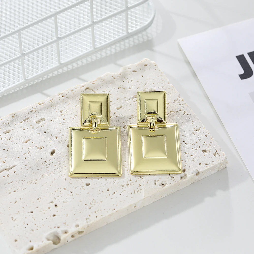 DAXI 2022 Fashion Irregular Earrings For Women Big Geometric Statement Gold Color  Metal Drop Earrings Trendy Earings Jewelry