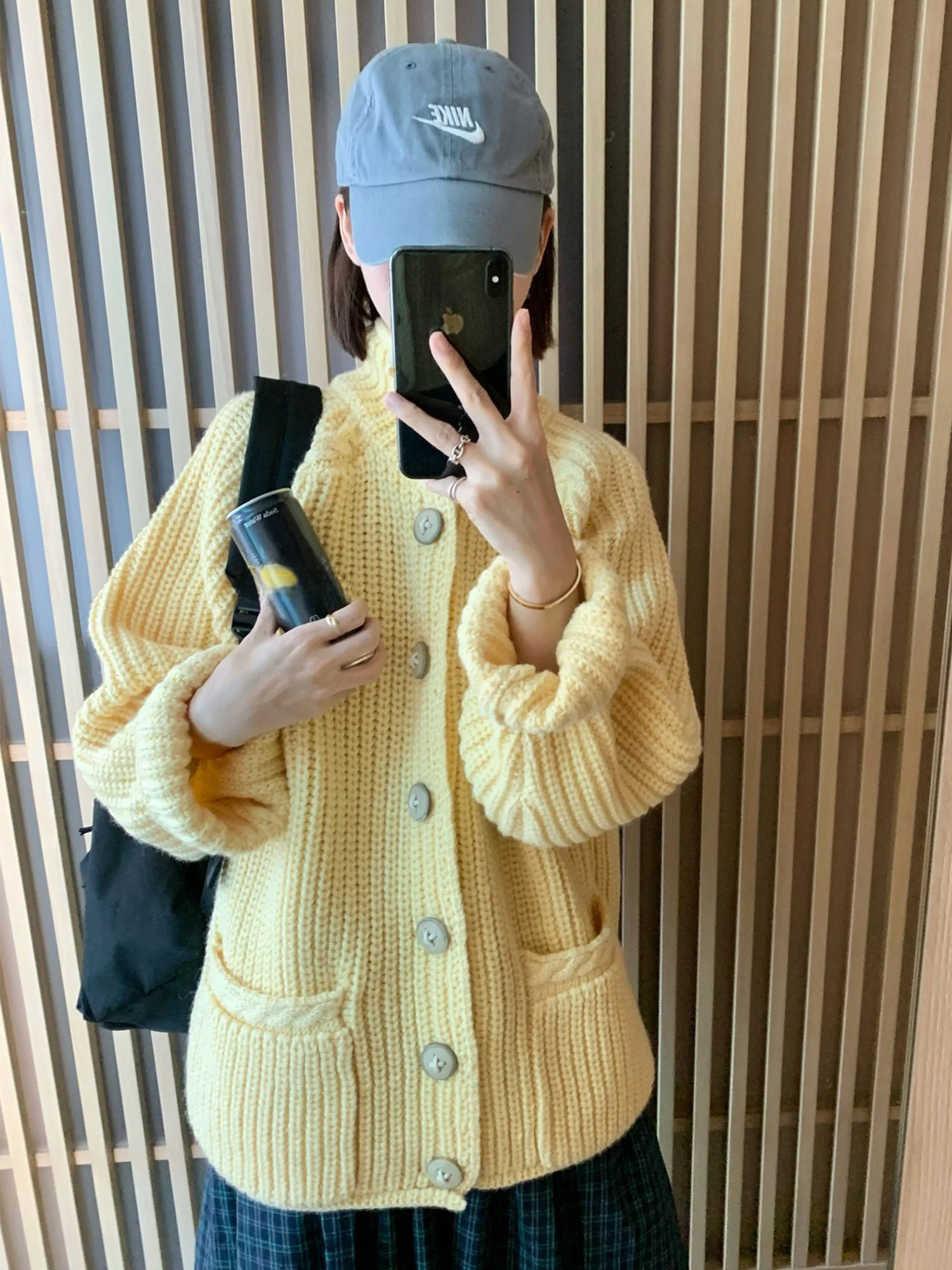 

Женский вязаный кардиган Fretaro крупной вязки с деревянными пуговицами, из исландской шерсти, с воротником-стойкой, на пуговицах, с длинными рукавами, повседневный