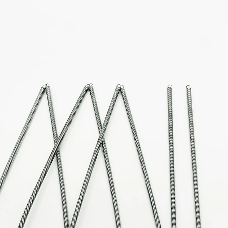 Parti della macchina per la produzione di sacchetti Guarnizione dell'olio della molla di tensione del gancio a punta con molla zincata per la macchina per film soffiato con alimentazione a taglio caldo freddo