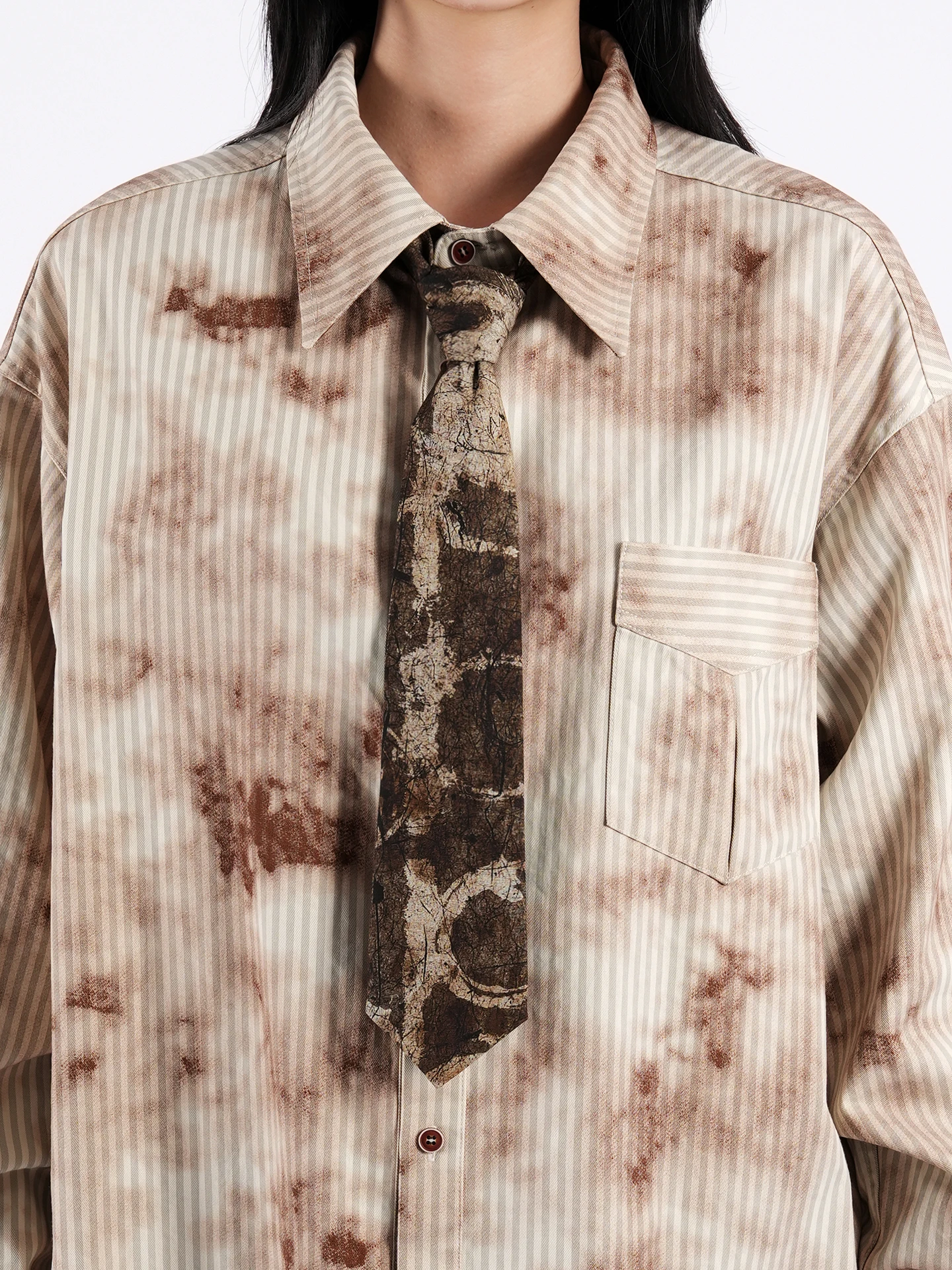 レトロブラウンプリントアクセサリー-センサリーフリーフローティング-ワイルドマンノットタイ-カジュアル-スレアローパターン-ネティー-メンズ用