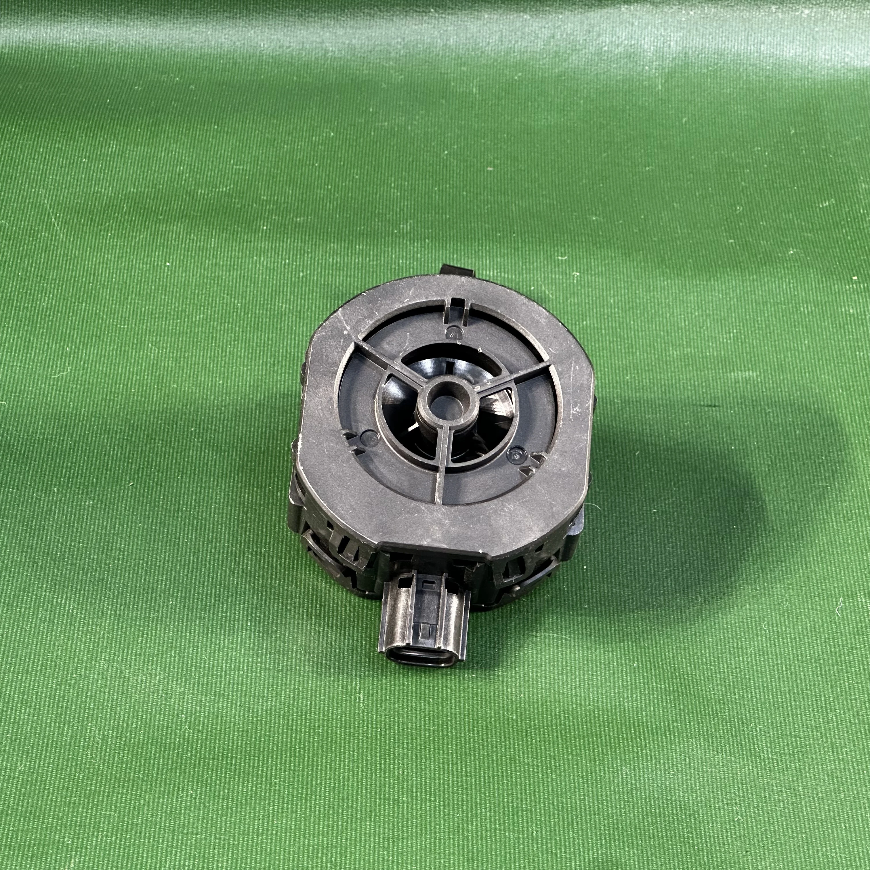 86570-0R010 86570-42030 New Pedestrian Reminder Buzzer  for RAV4