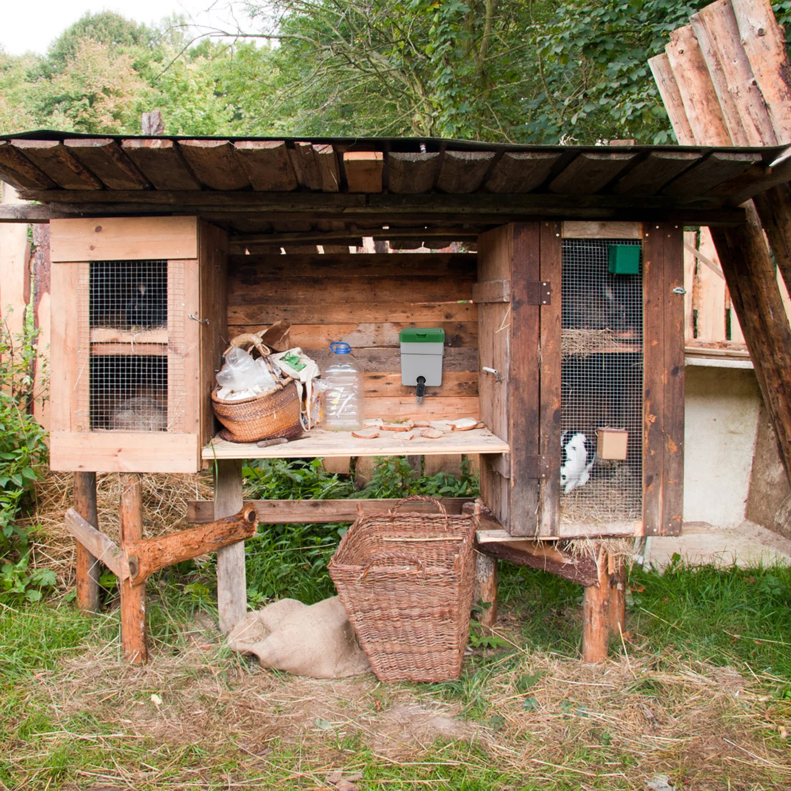 

1pc Fountain White Automatic Drinking Bottle For Rabbit Cage Durable Leakproof Pet Water Supply Equipment Rabbit Water Box Pet