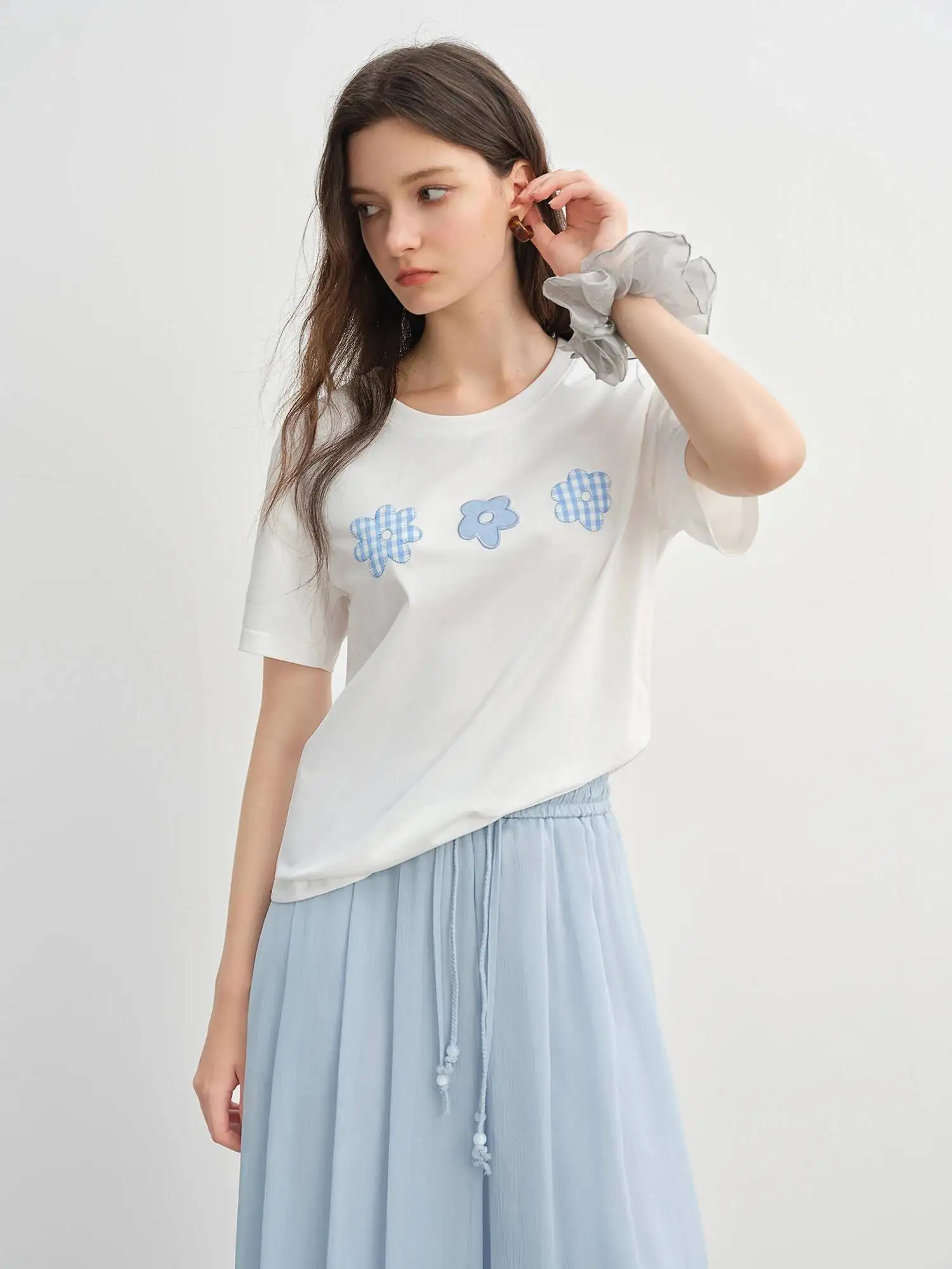 

DUSHU Plus Size Women's Summer 2025 Fun Flower Cool Sensation Straight H-Style Round Neck T-Shirt Tops 25DS82973