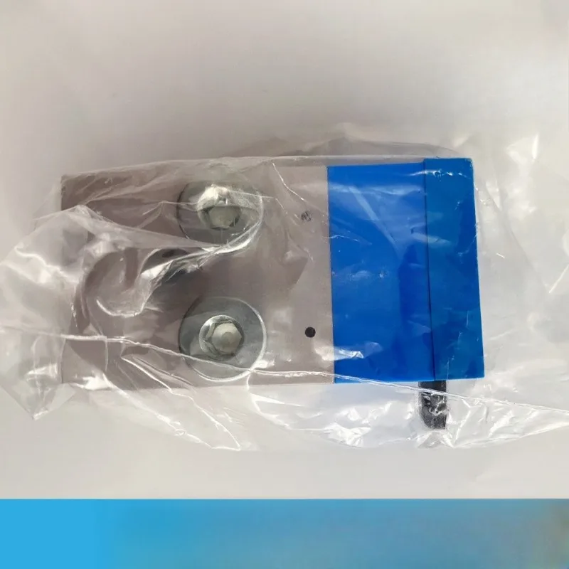 Parts for FESTO Panel Mount Valve SVS-4-1/8 10192 Two-position Four-way Valve Single Electronic Control