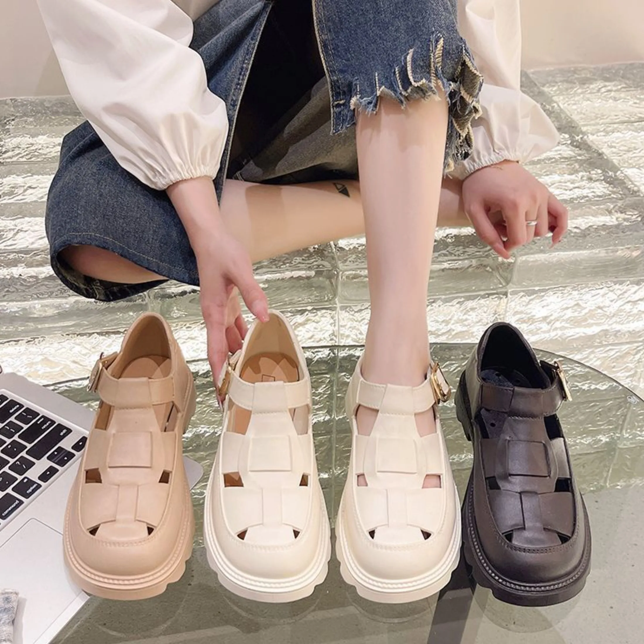 Mid-heel (shoes) Retro Frosted Genuine Leather Women's Sandals 2024 New Hollow Women's Shoes Roman Baotou Sandals for Women