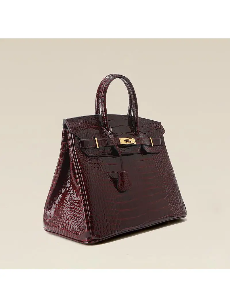 Platinum Crocodile Pattern Leather Handbag Large Capacity Commuter Handbag Luxury Underarm Bag Female Handbag Daily Match