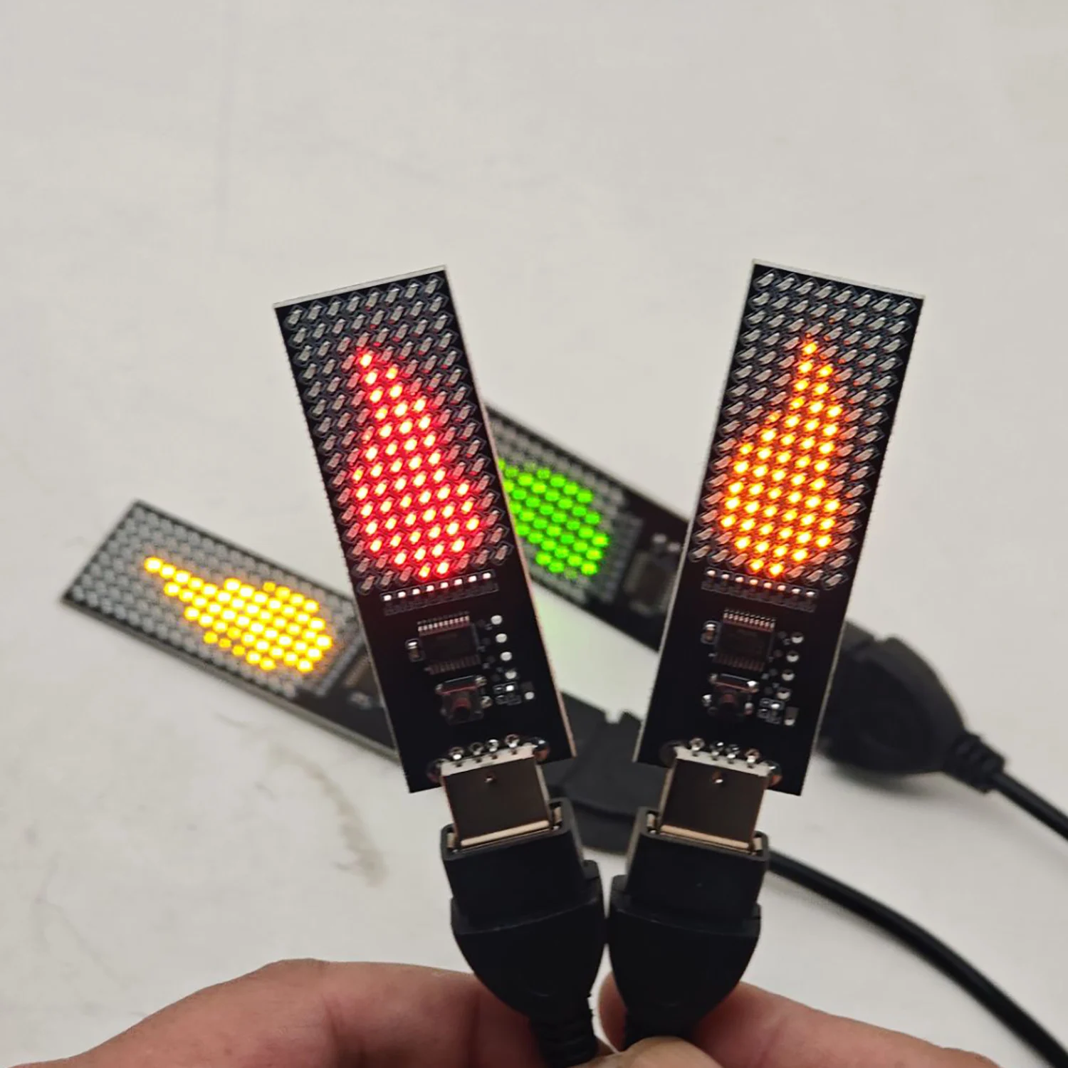 USB Cyber Candle Electronic Flame Light LED Matrix Display Hourglass Timer Animated Visual Effects Mood Lighting Decorative LAMP